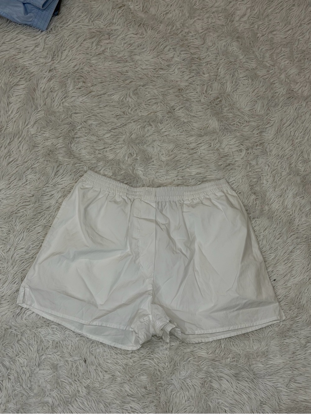 Aritzia Babaton White Elastic-Waist Athletic boxer Shorts